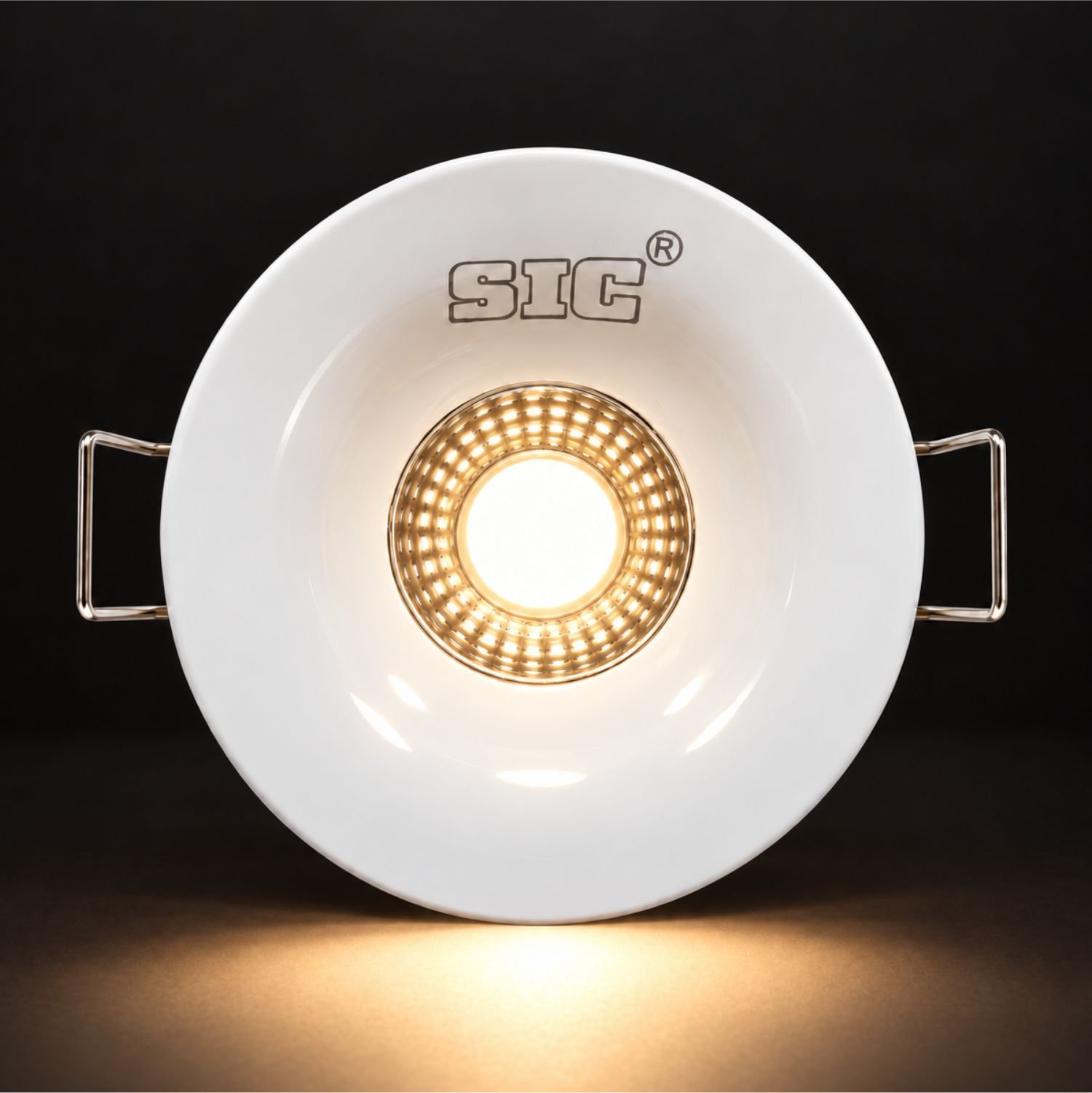 SIC 3W COB spotlight glowing warm white