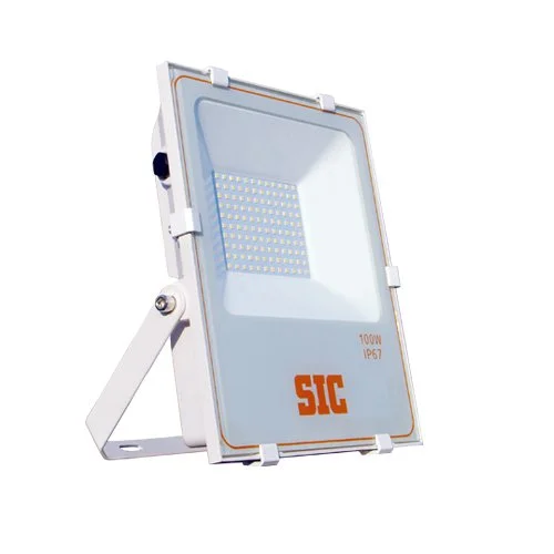 LED SMD Flood Light 100W waterproof IP67 white color