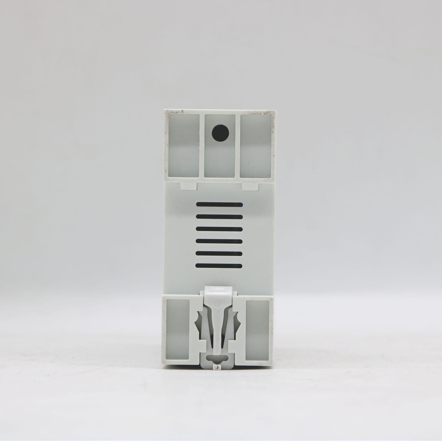 Digital self-resetting over and under voltage limit current protector 63A - Image 3