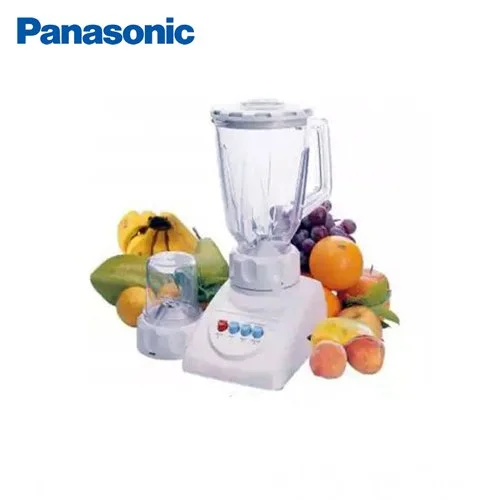 Juicer and blending machine with different fruits