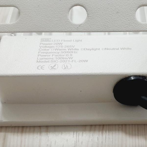 SIC 20W LED Flood Light - Waterproof IP67 - Image 6