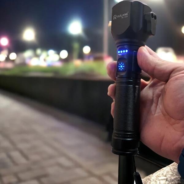 Ruilang Rechargeable Torch LED Flashlight RL-233 - Image 2